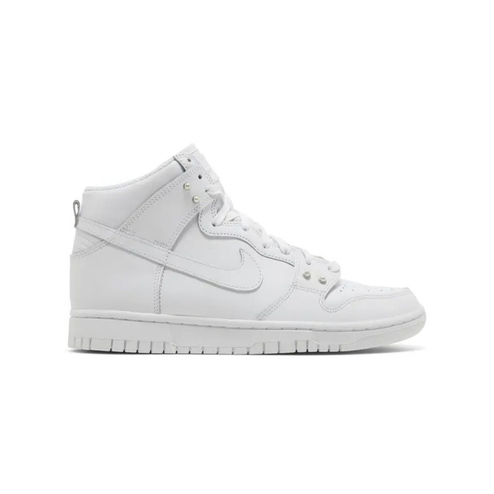 Nike Dunk High‎ SE 'Pearl White' sneakers for women Size 10 Wedding Bridal